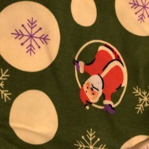 LuLaRoe Christmas leggings TC